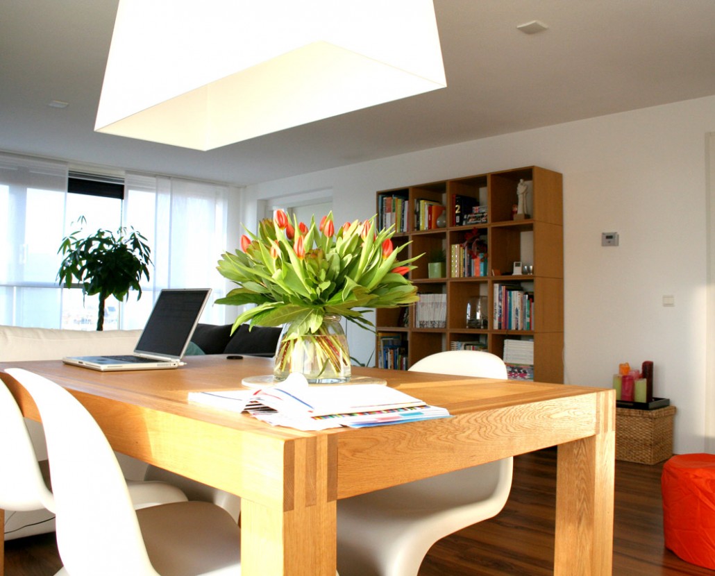 Frequently asked questions (FAQ) for IniGo Construction services in the UK and abroad.